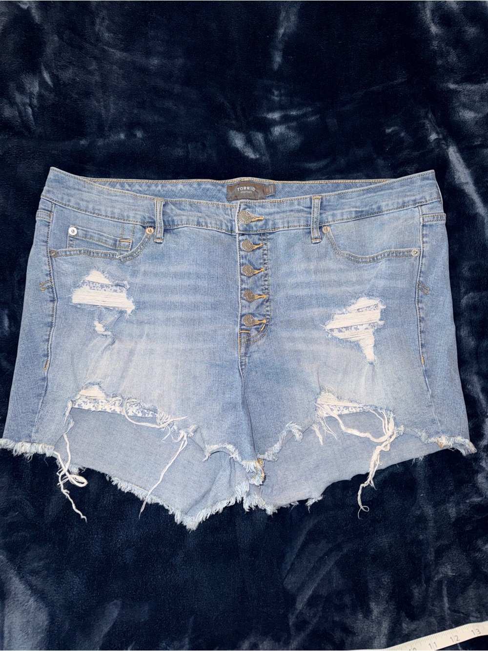 torrid Light Blue Distressed Denim Shorts size 20